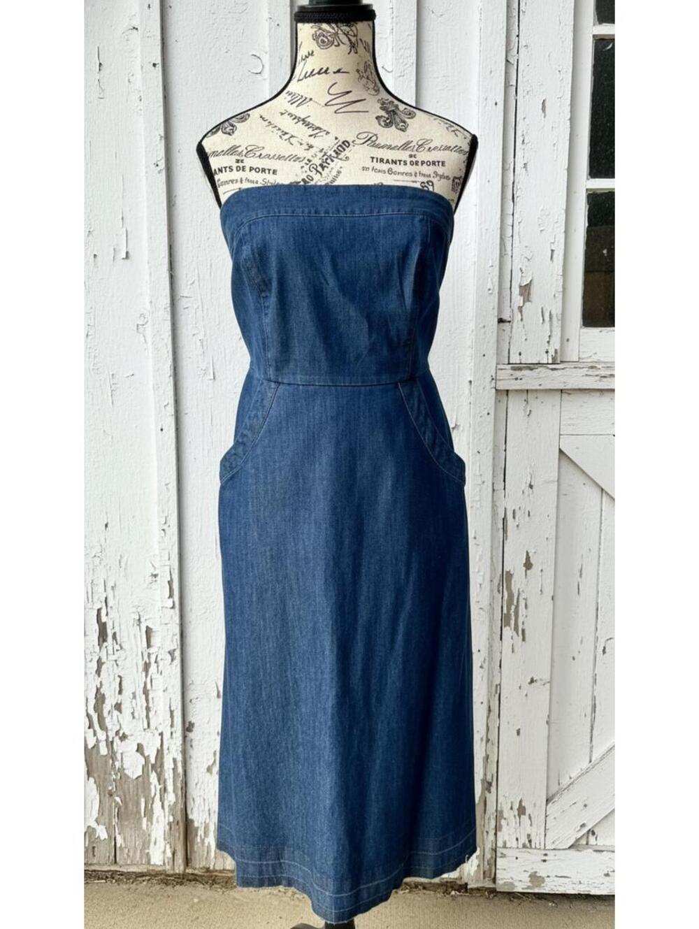 Velvet Heart Strapless Denim Midi Dress Pockets Frayed Raw Hem Blue Size M